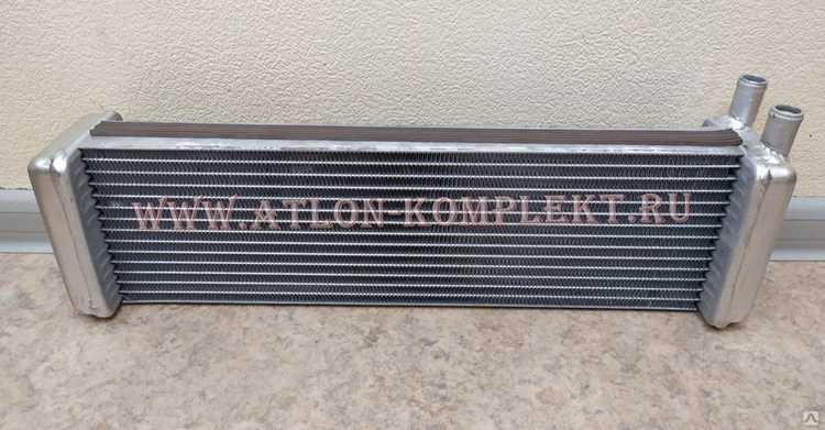 Расположение патрубка для подачи теплоносителя