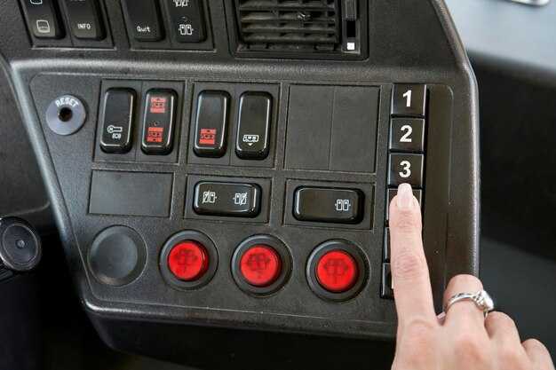 Необходимые инструменты для замены лампочек